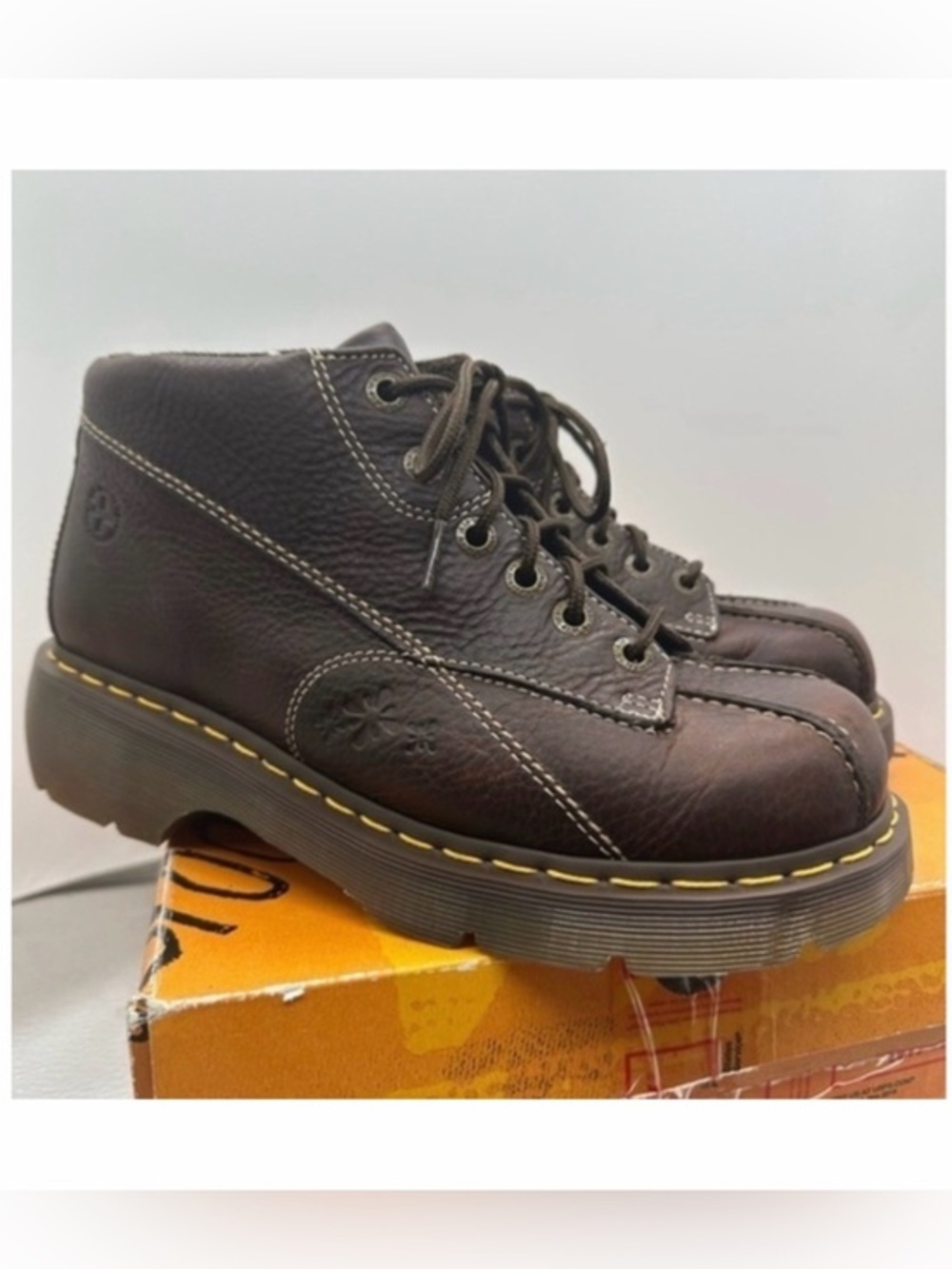 Dr. Martens Flower Vintage Platform Brown Boots W10